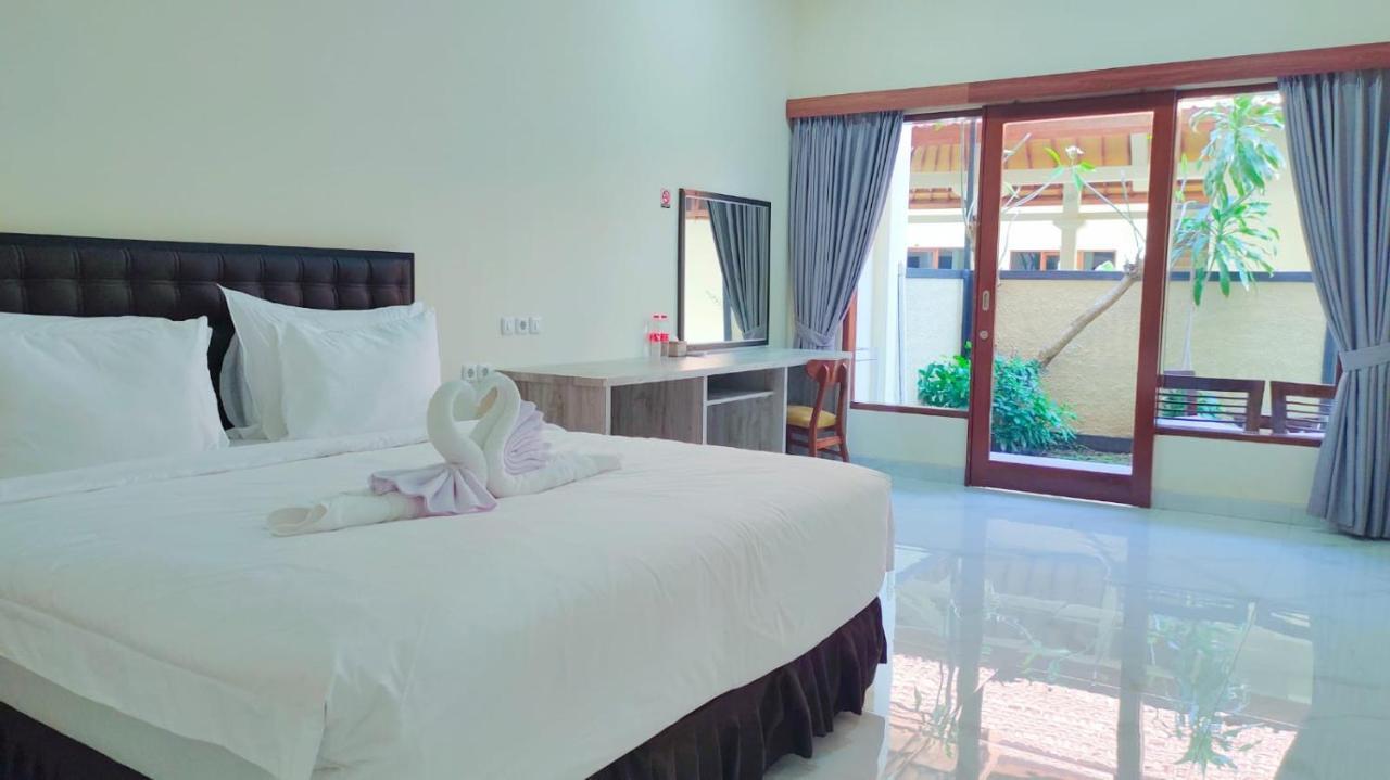 The Laviana Hotel โลวินา ภายนอก รูปภาพ